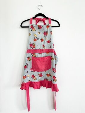 Feminine Floral Tie Back Apron 100% Cotton